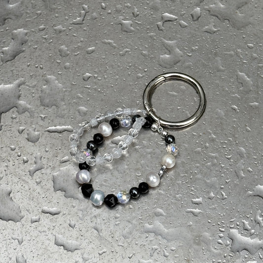 PŘÍVĚSEK S KARABINOU 🖤🤍